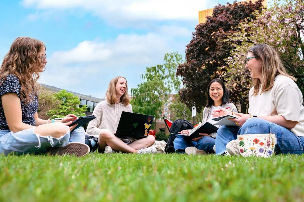 wentworth students sitting in quad