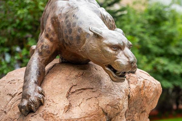 Wentworth's Leopard Statue