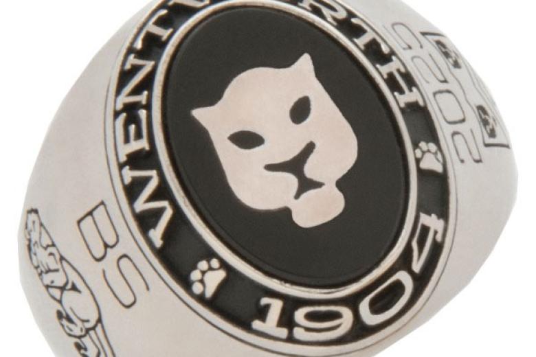 Class ring mockup