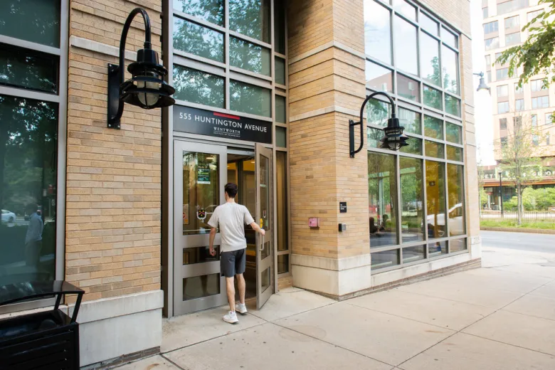 student entering 555 huntington