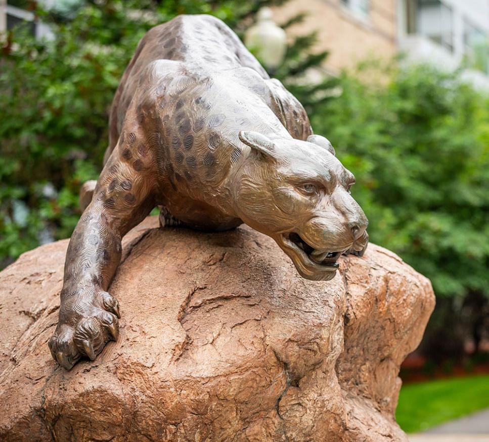 Wentworth's Leopard Statue