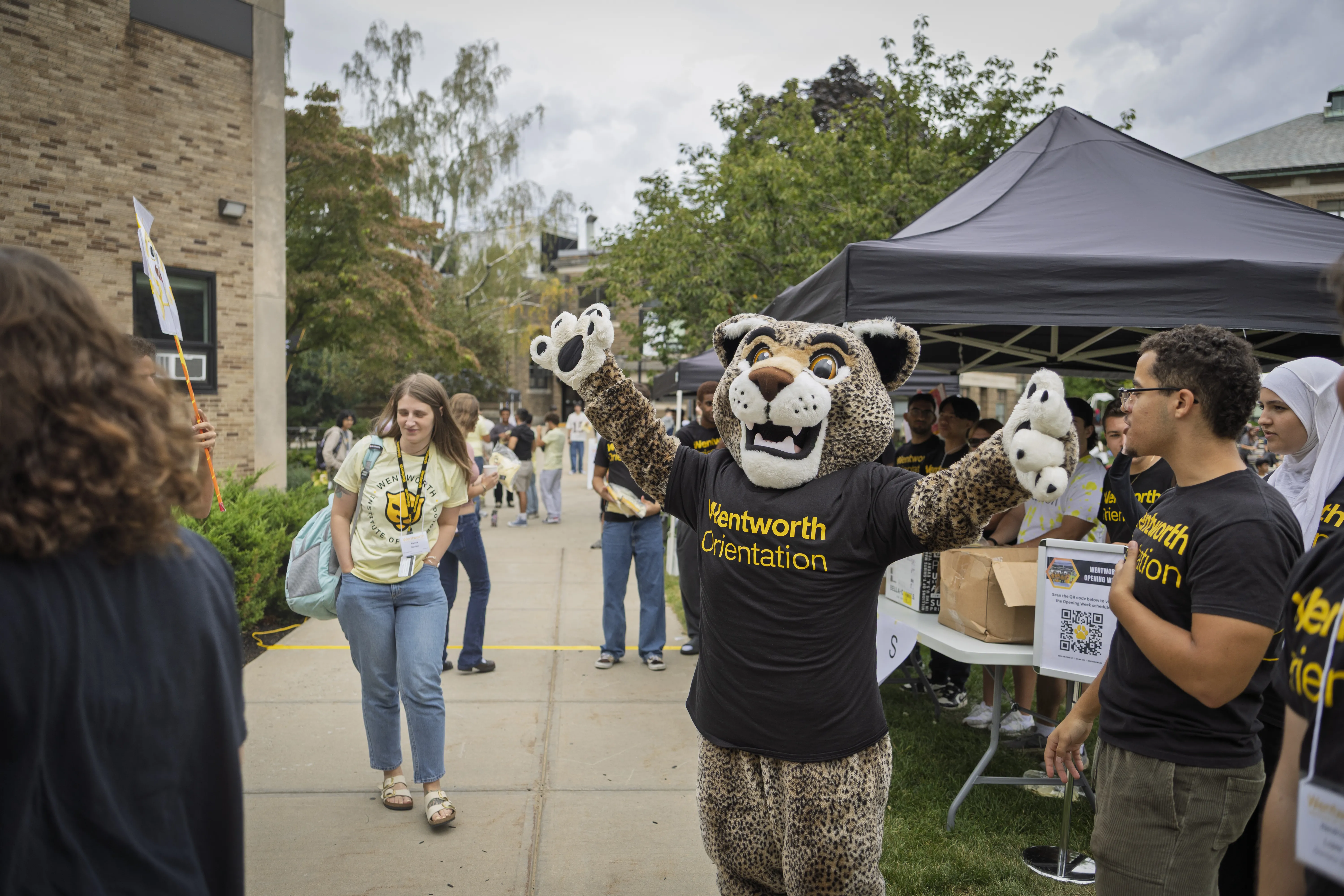 Ruggles cheering