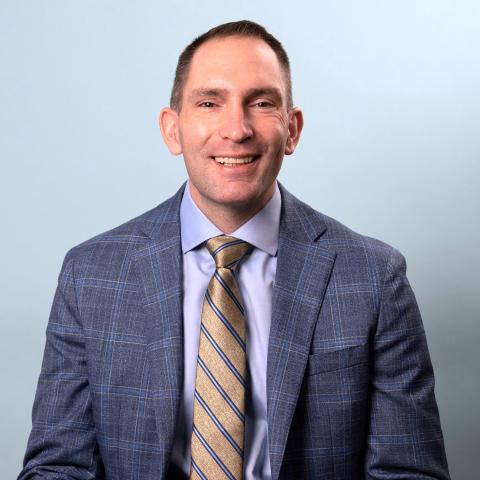 Derek Berger Headshot