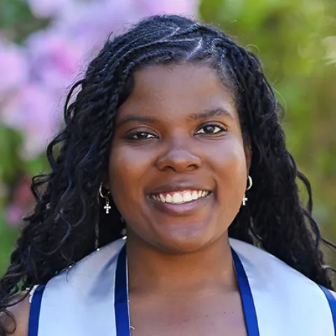 Kassandra Paquette headshot