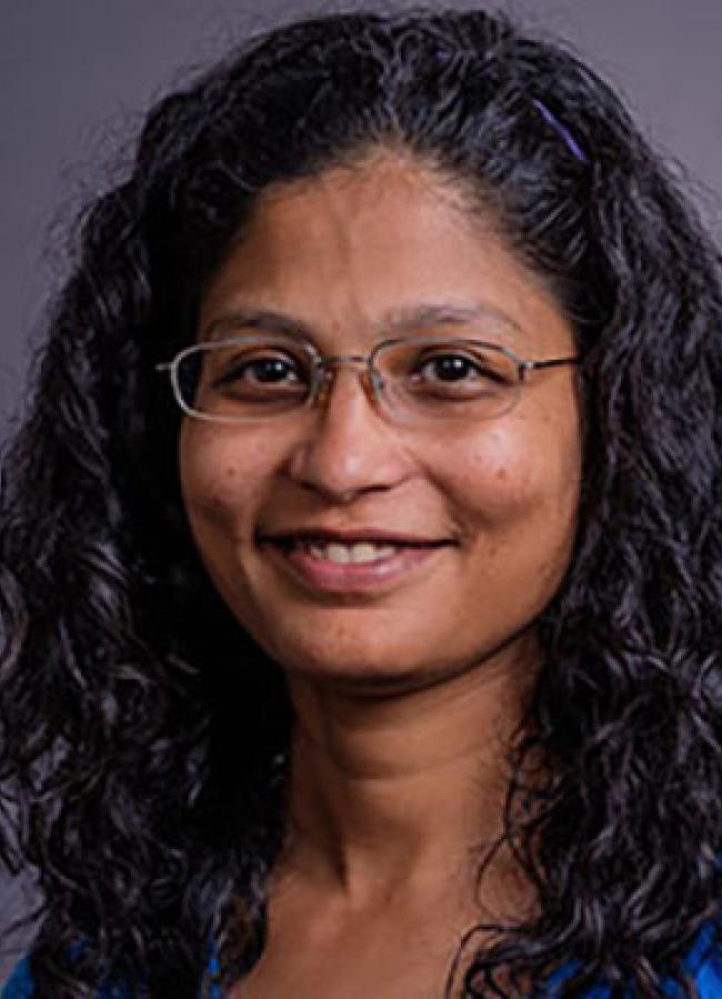 Anuja Kamat headshot